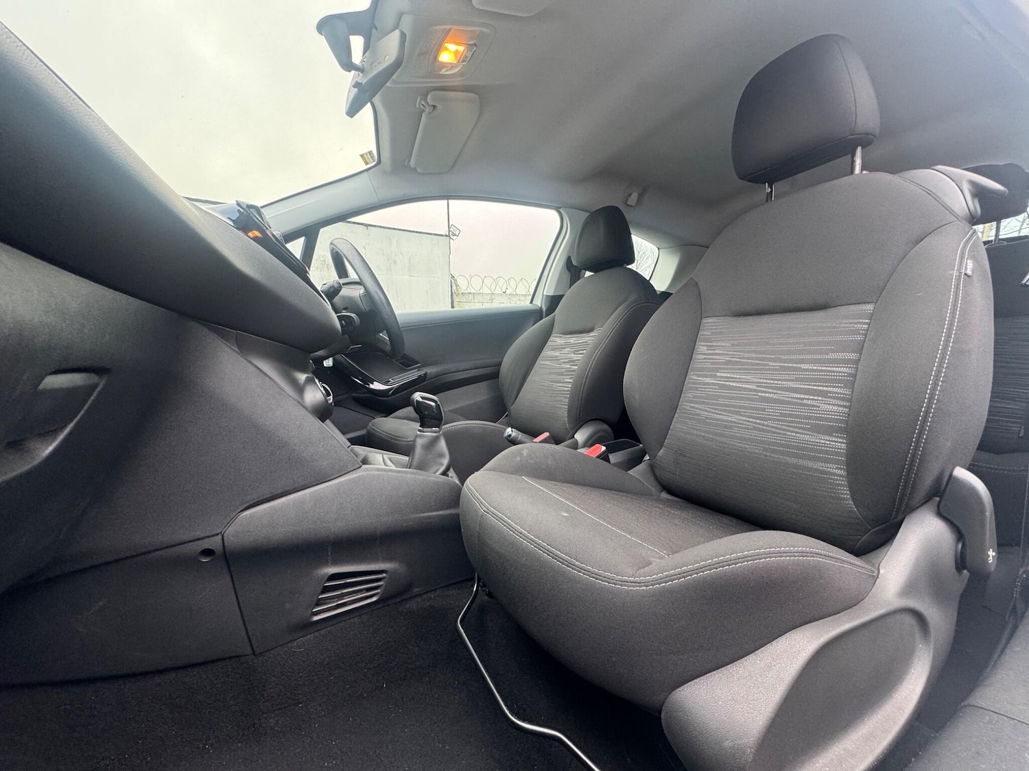 Used Peugeot 208 for sale - 77016965: Photo 53