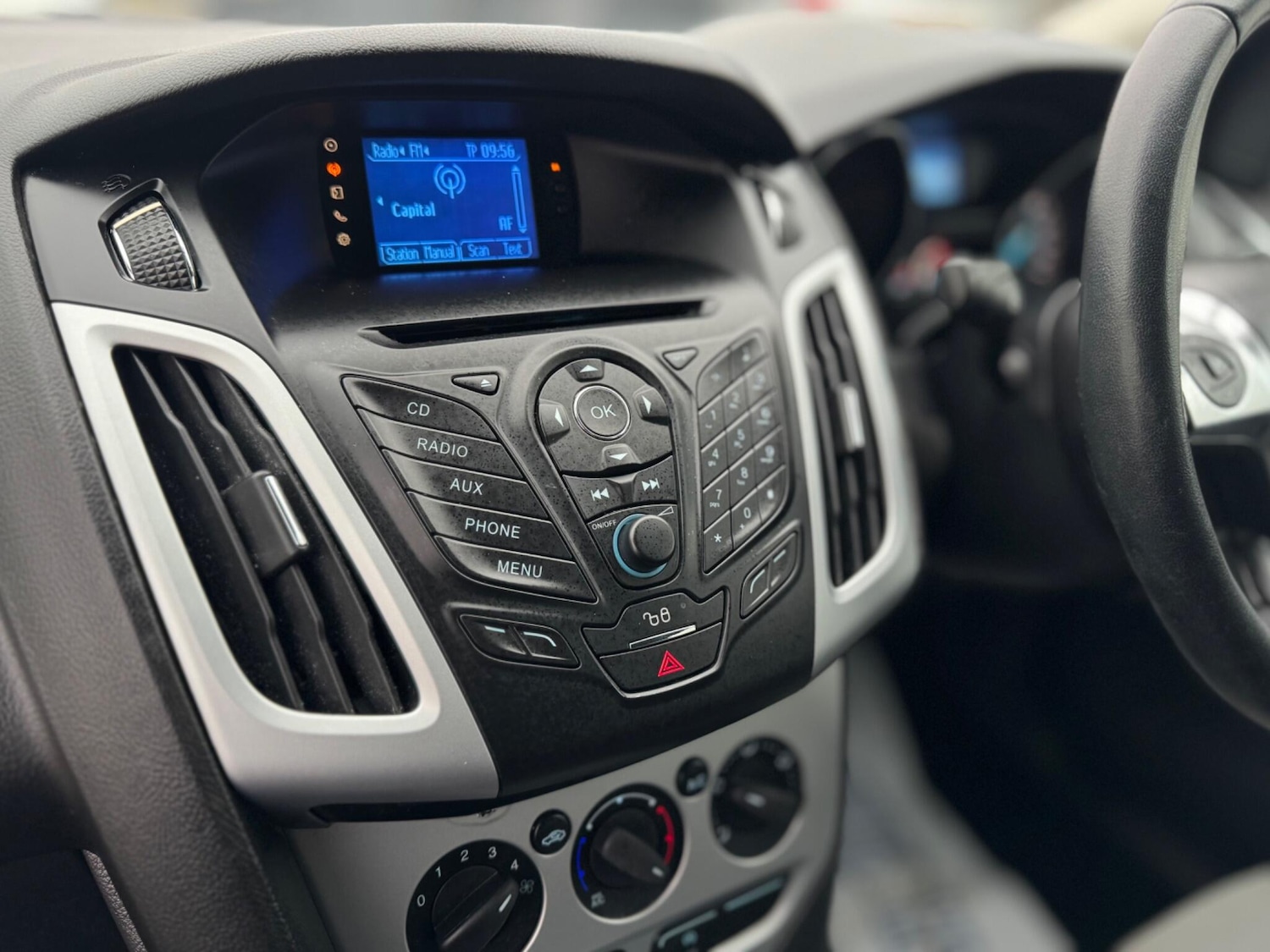 Used Ford Focus 2013 for sale - 77425585: Photo 64