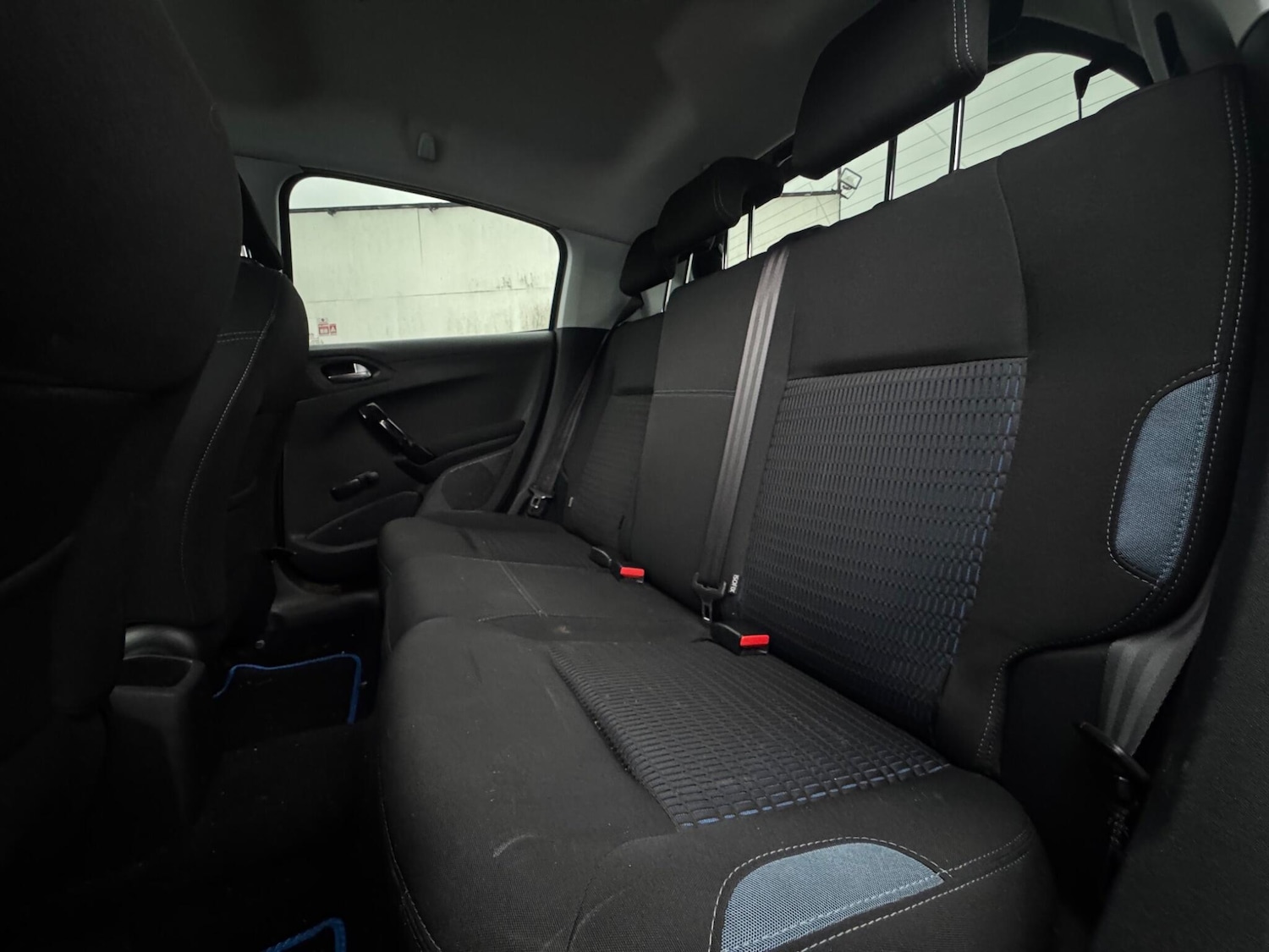 Used Peugeot 208 2013 for sale - 77305240: Photo 45