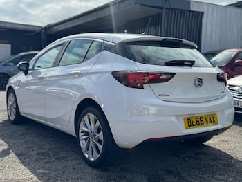Used Vauxhall Astra 2016 for sale - 79608970: Photo