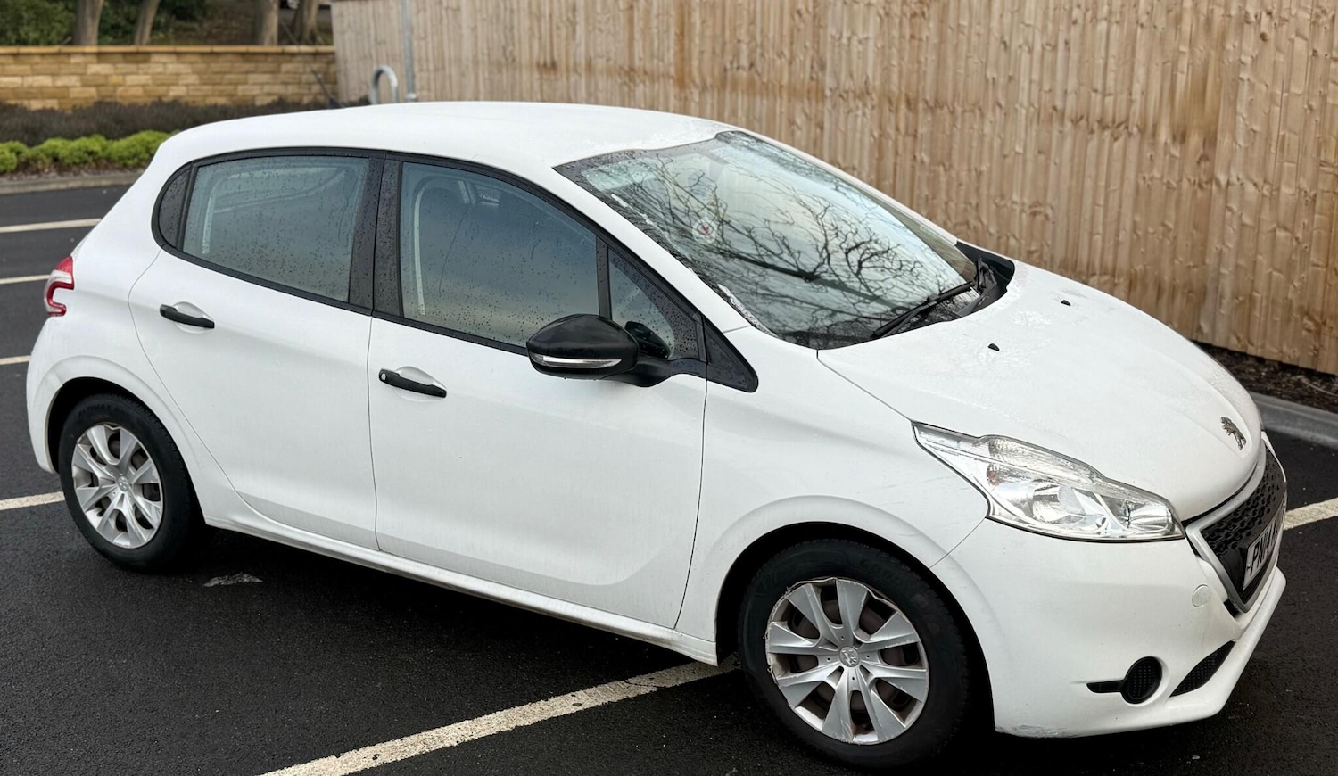 Used Peugeot 208 2014 for sale - 77203655: Photo 17