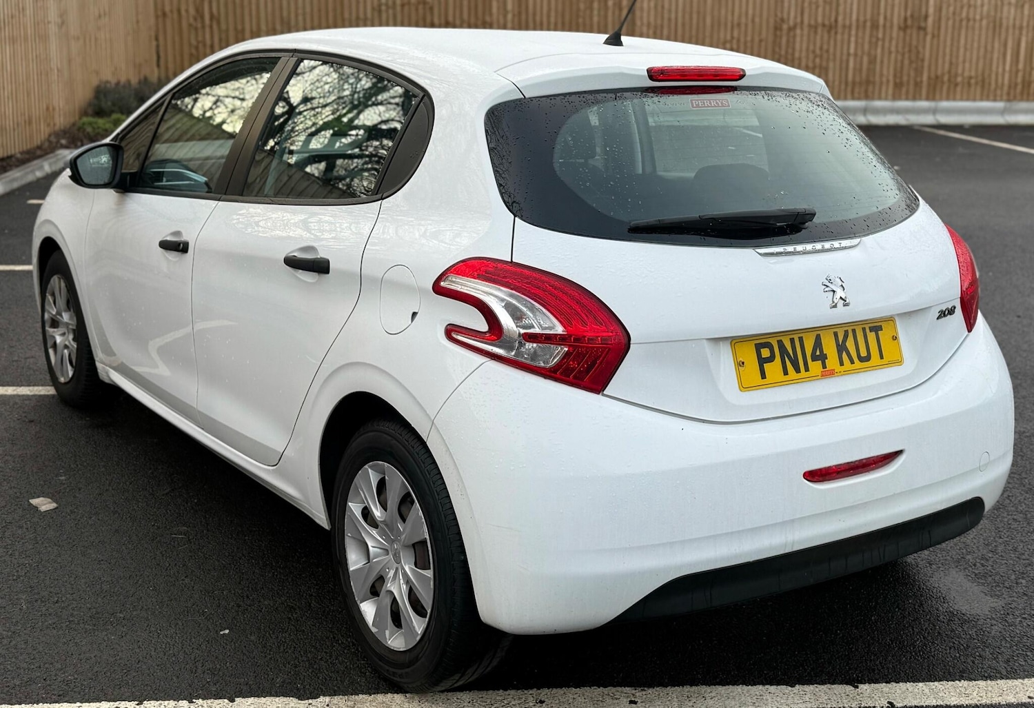 Used Peugeot 208 2014 for sale - 77203655: Photo 29