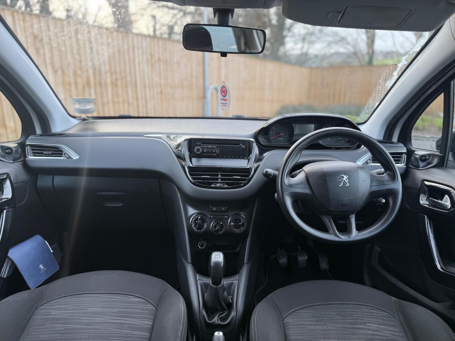 Used Peugeot 208 2014 for sale - 77203655: Photo 47