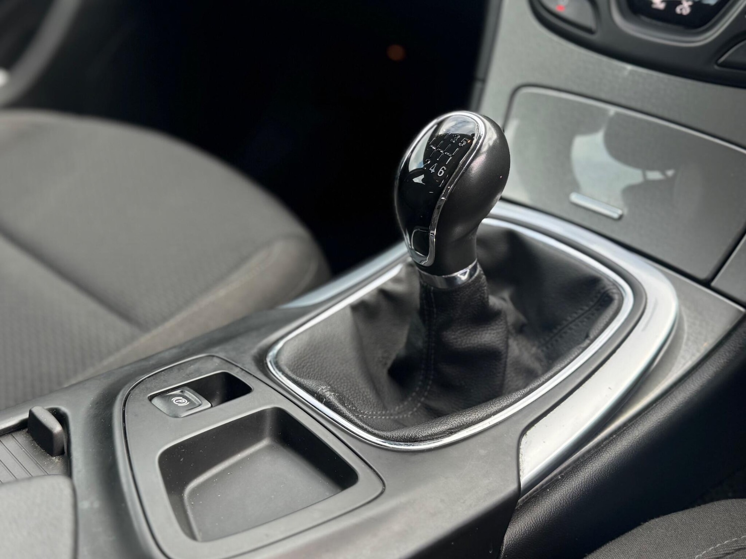 Used Vauxhall Insignia 2016 for sale - 77645698: Photo 31