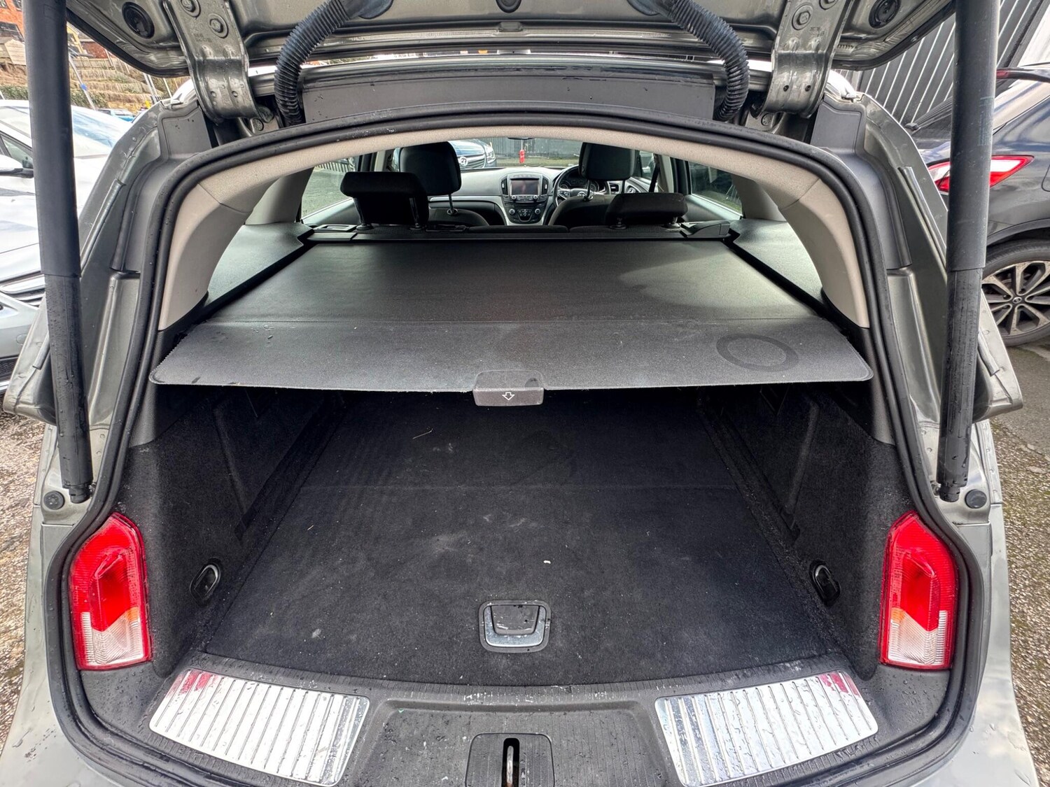 Used Vauxhall Insignia 2016 for sale - 77645698: Photo 65