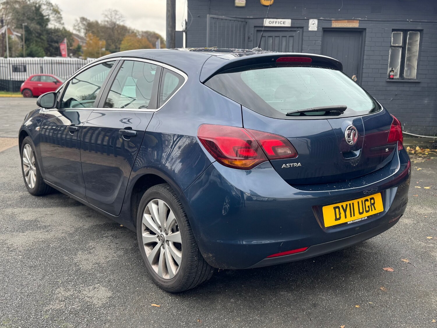 Used Vauxhall Astra 2011 for sale - 76554360: Photo 16