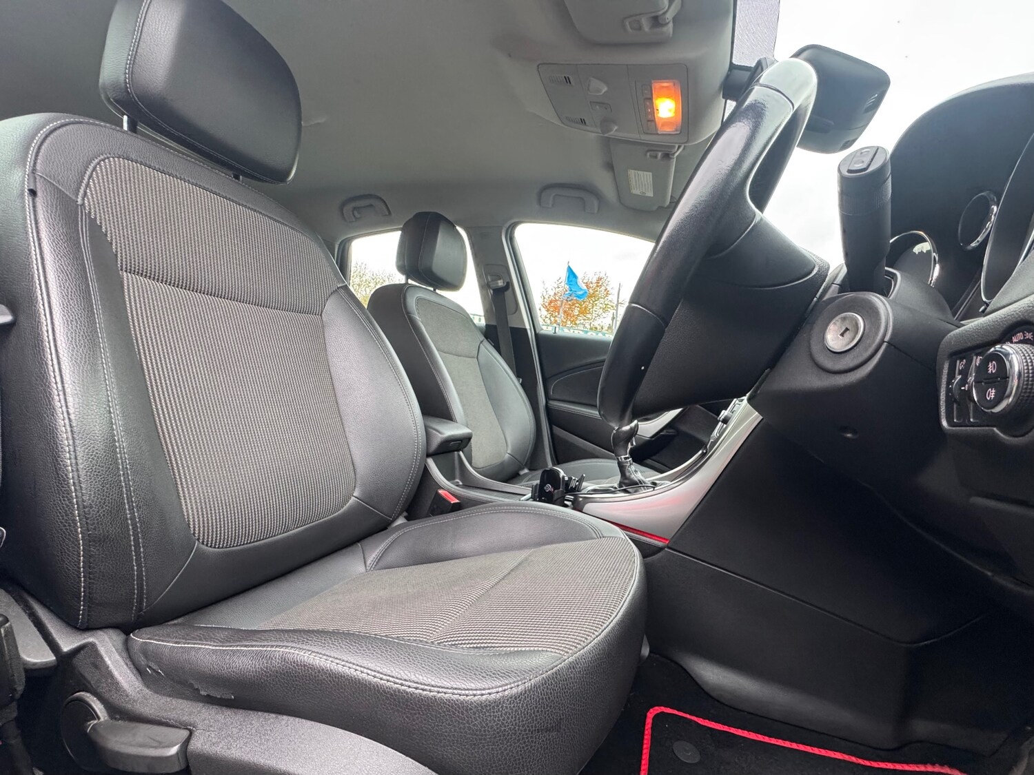 Used Vauxhall Astra 2011 for sale - 76554360: Photo 22