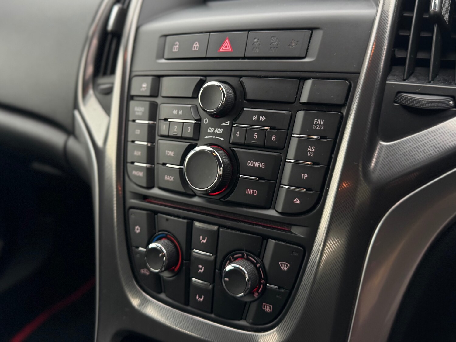 Used Vauxhall Astra 2011 for sale - 76554360: Photo 32