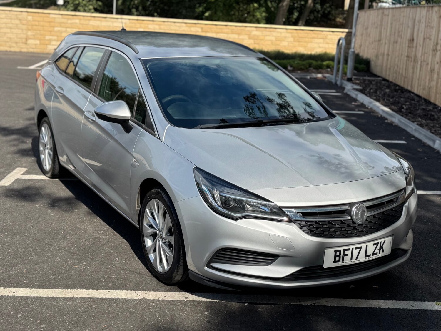 Used Vauxhall Astra 2017 for sale - 76554363: Photo 60