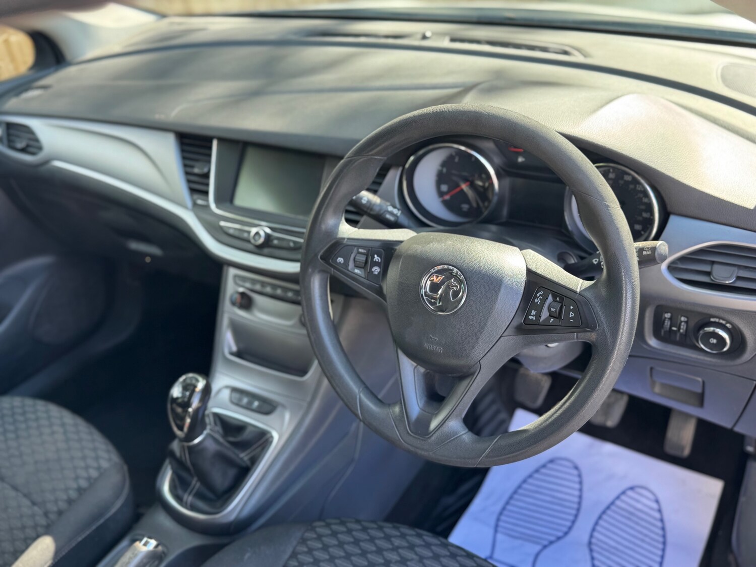 Used Vauxhall Astra 2017 for sale - 76554363: Photo 75