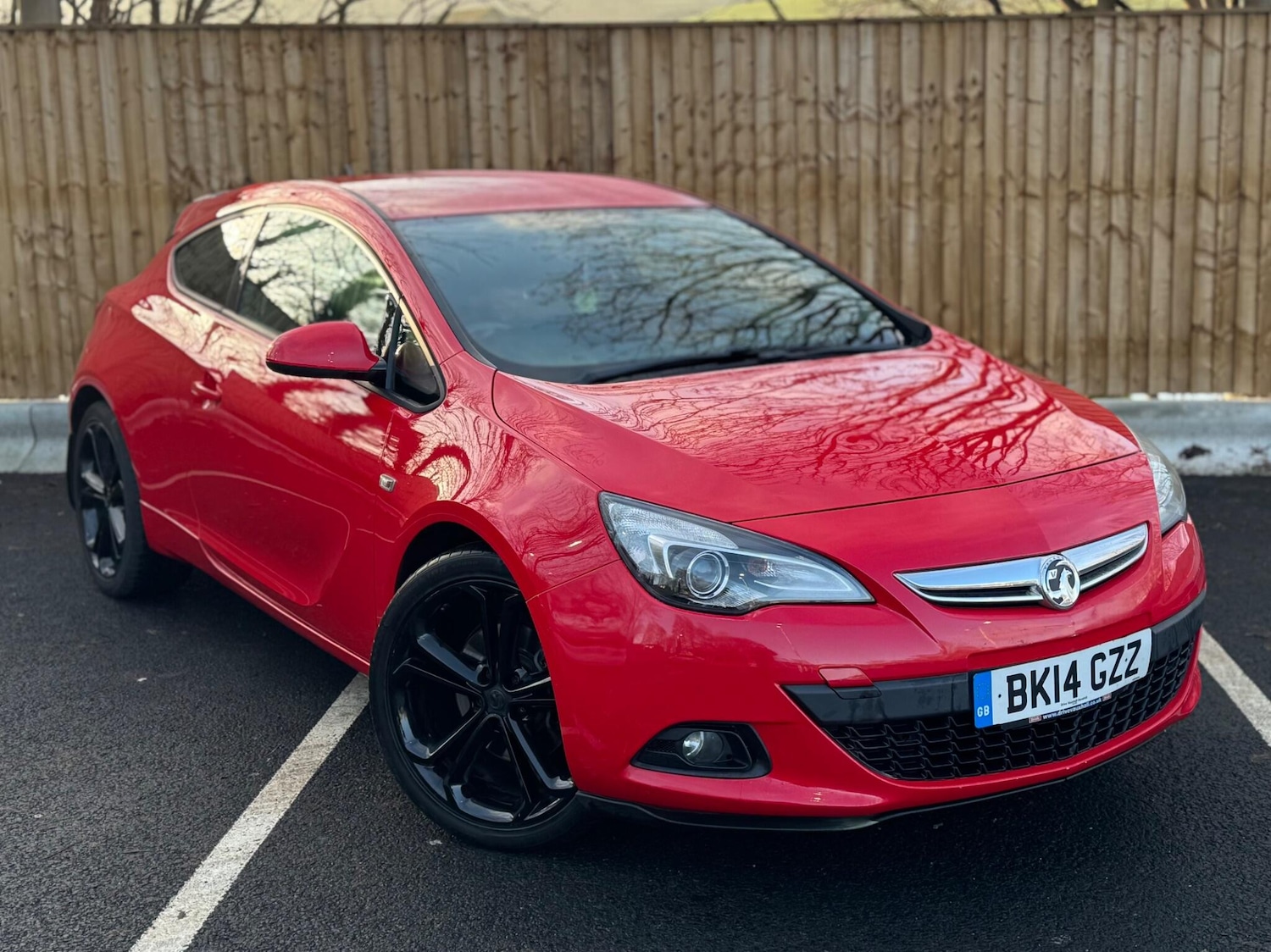 Used Vauxhall Astra GTC for sale - 77015926: Photo 3