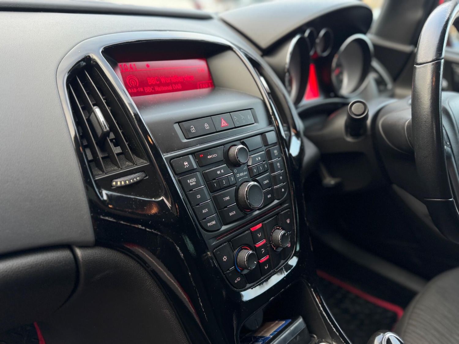 Used Vauxhall Astra GTC for sale - 77015926: Photo 64