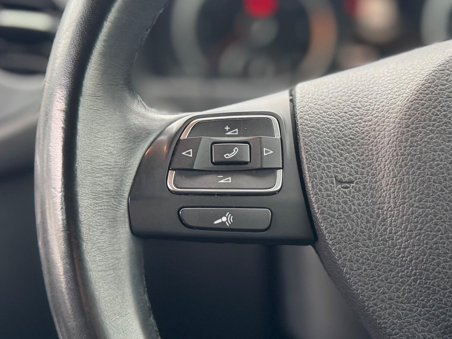 Used Volkswagen Tiguan 2015 for sale - 78102575: Photo 56