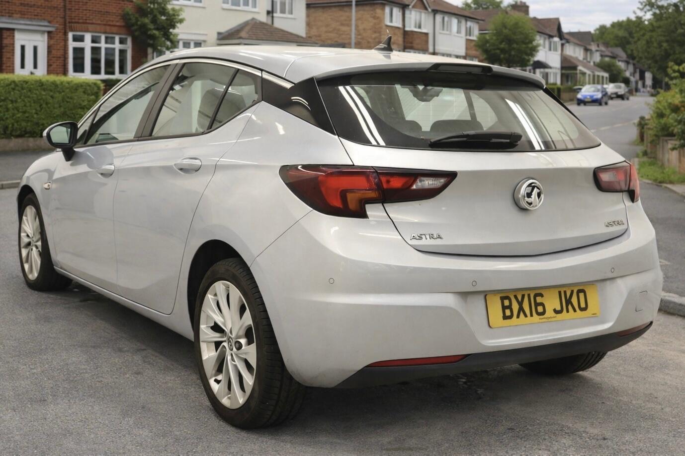 Used Vauxhall Astra 2016 for sale - 77633048: Photo 3