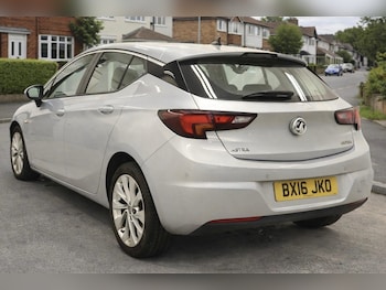 Used Vauxhall Astra 2016 for sale - 77633048: Photo
