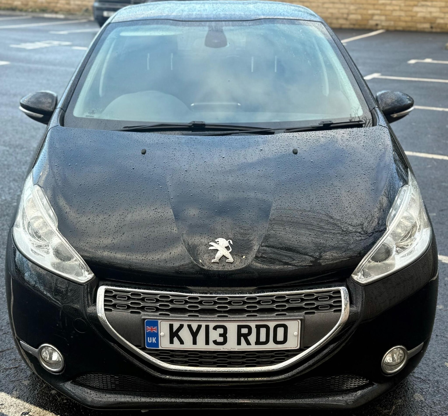 Used Peugeot 208 2013 for sale - 76899704: Photo 11