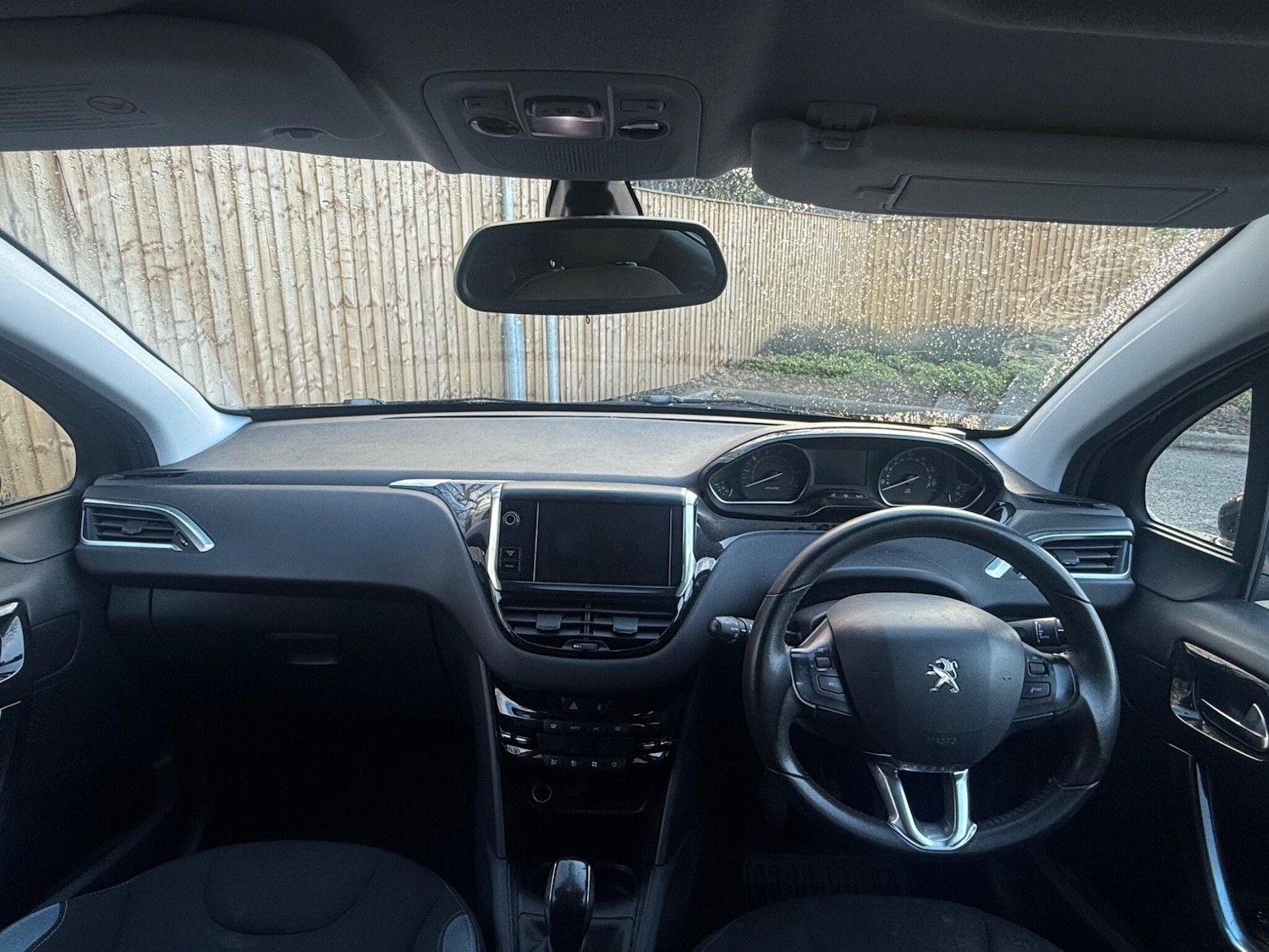 Used Peugeot 208 2013 for sale - 76899704: Photo 44