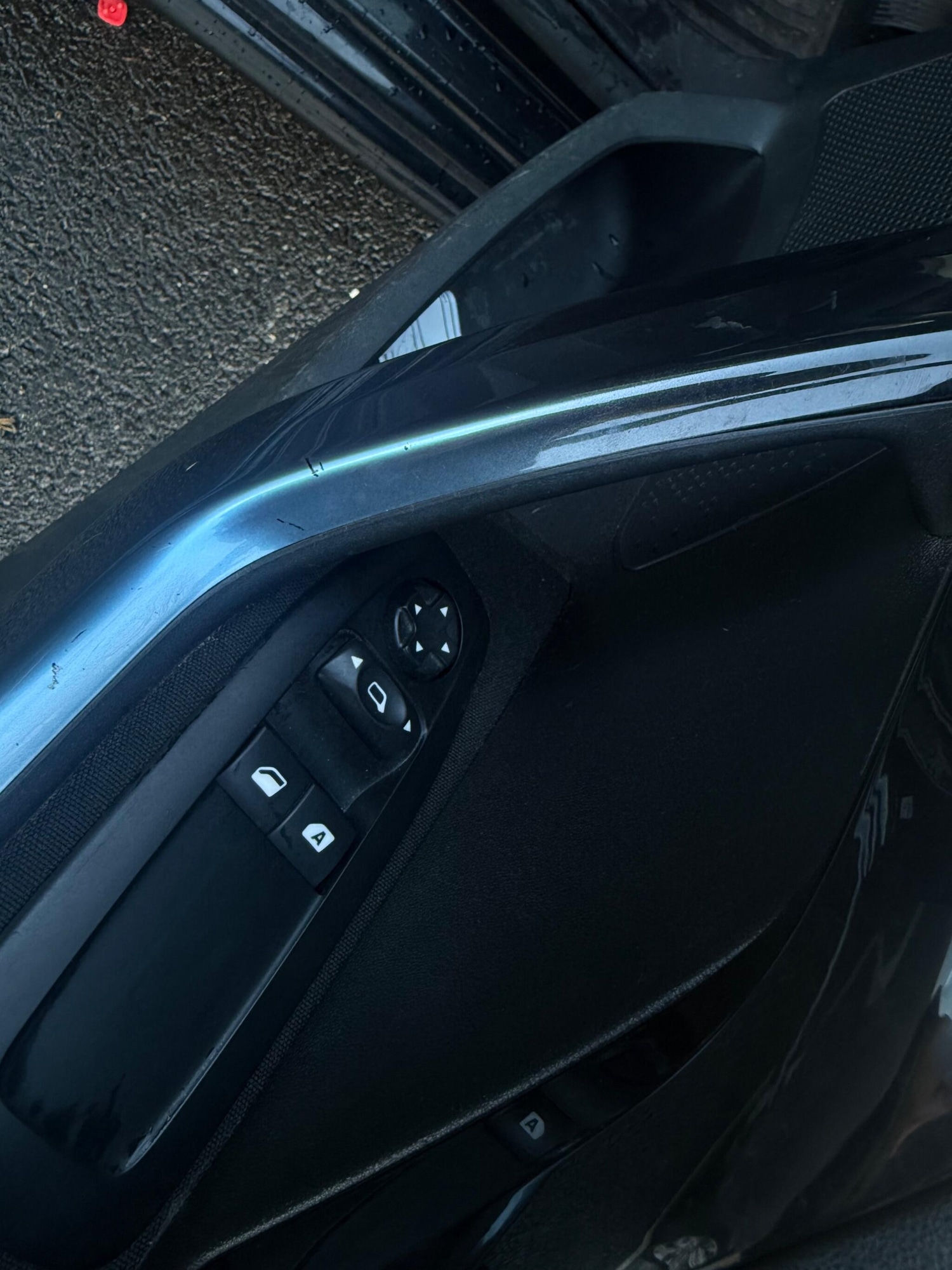 Used Peugeot 208 2013 for sale - 76899704: Photo 46