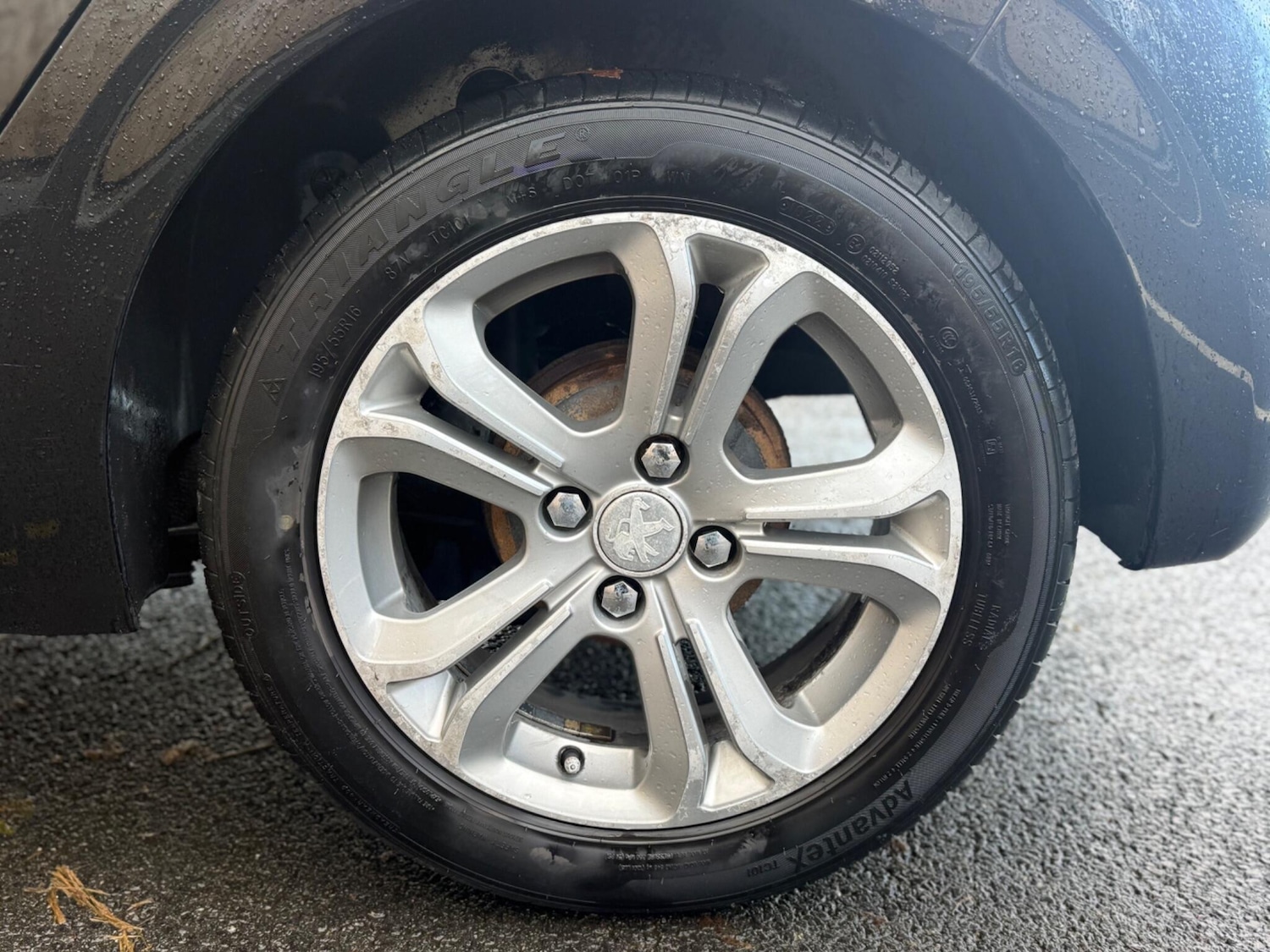 Used Peugeot 208 2013 for sale - 76899704: Photo 53