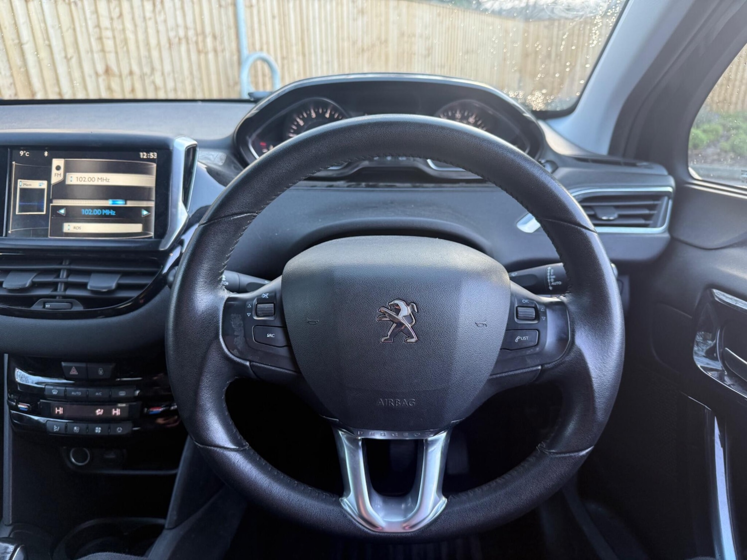 Used Peugeot 208 2013 for sale - 76899704: Photo 56