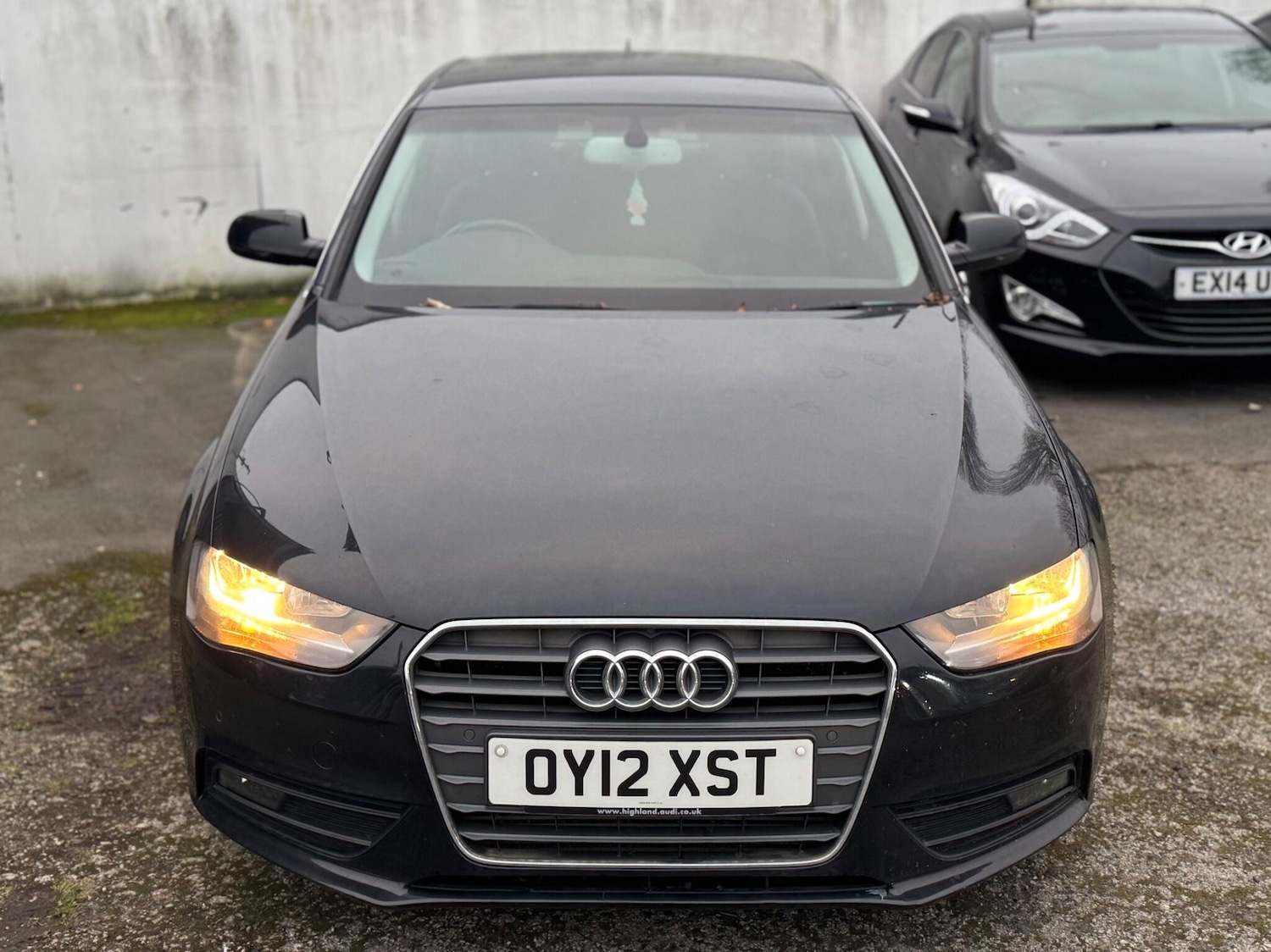 Used Audi A4 2012 for sale - 77067189: Photo 2