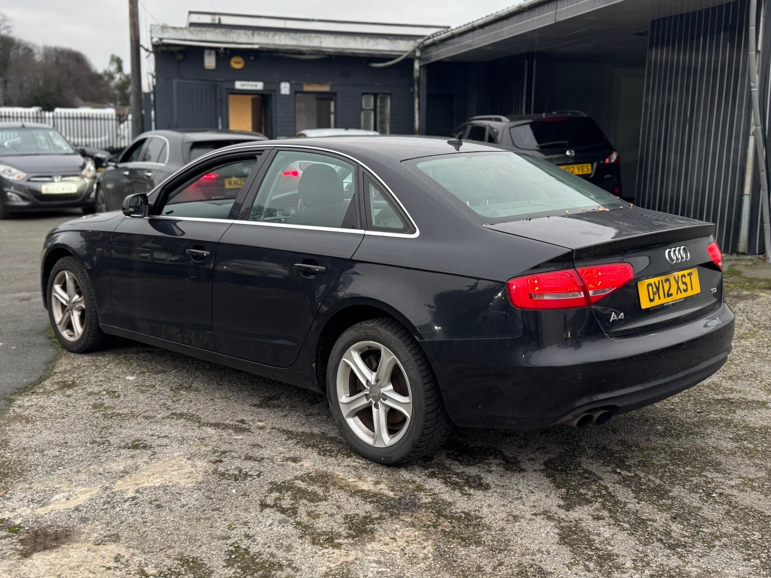 Used Audi A4 2012 for sale - 77067189: Photo 8