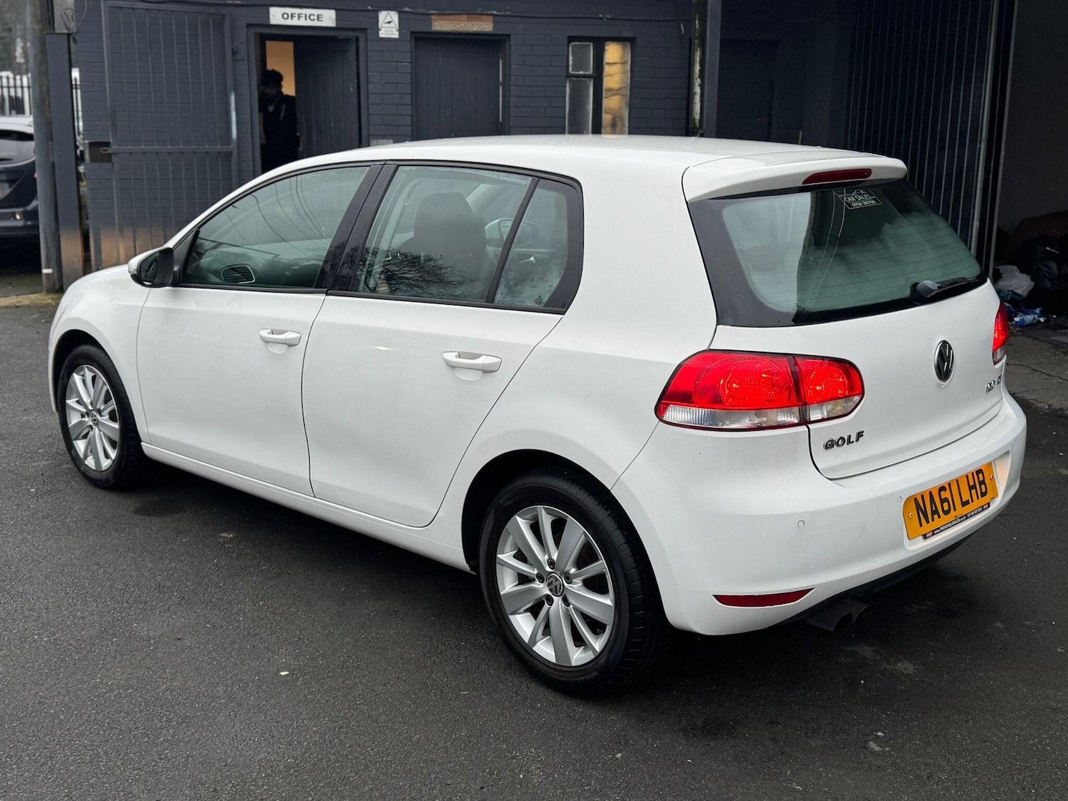 Used Volkswagen Golf 2012 for sale - 77330376: Photo 27