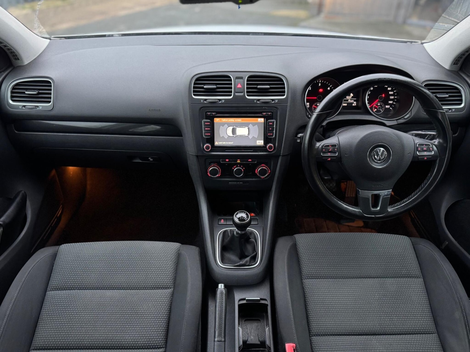 Used Volkswagen Golf 2012 for sale - 77330376: Photo 38