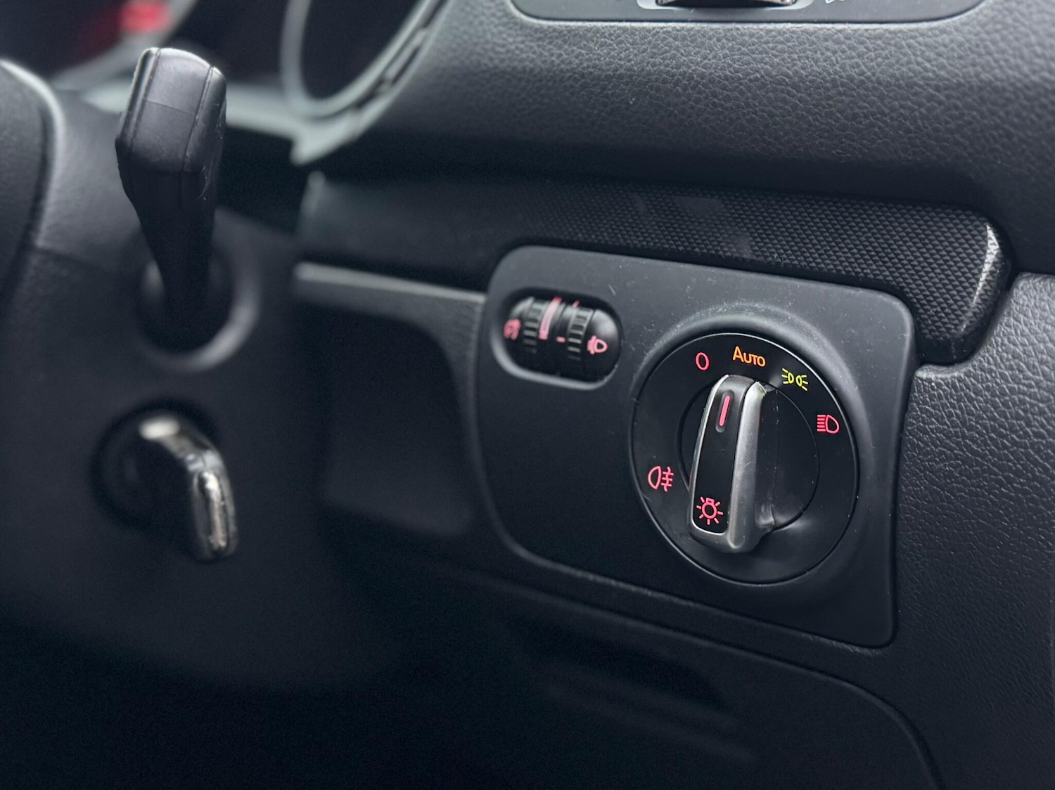 Used Volkswagen Golf 2012 for sale - 77330376: Photo 45