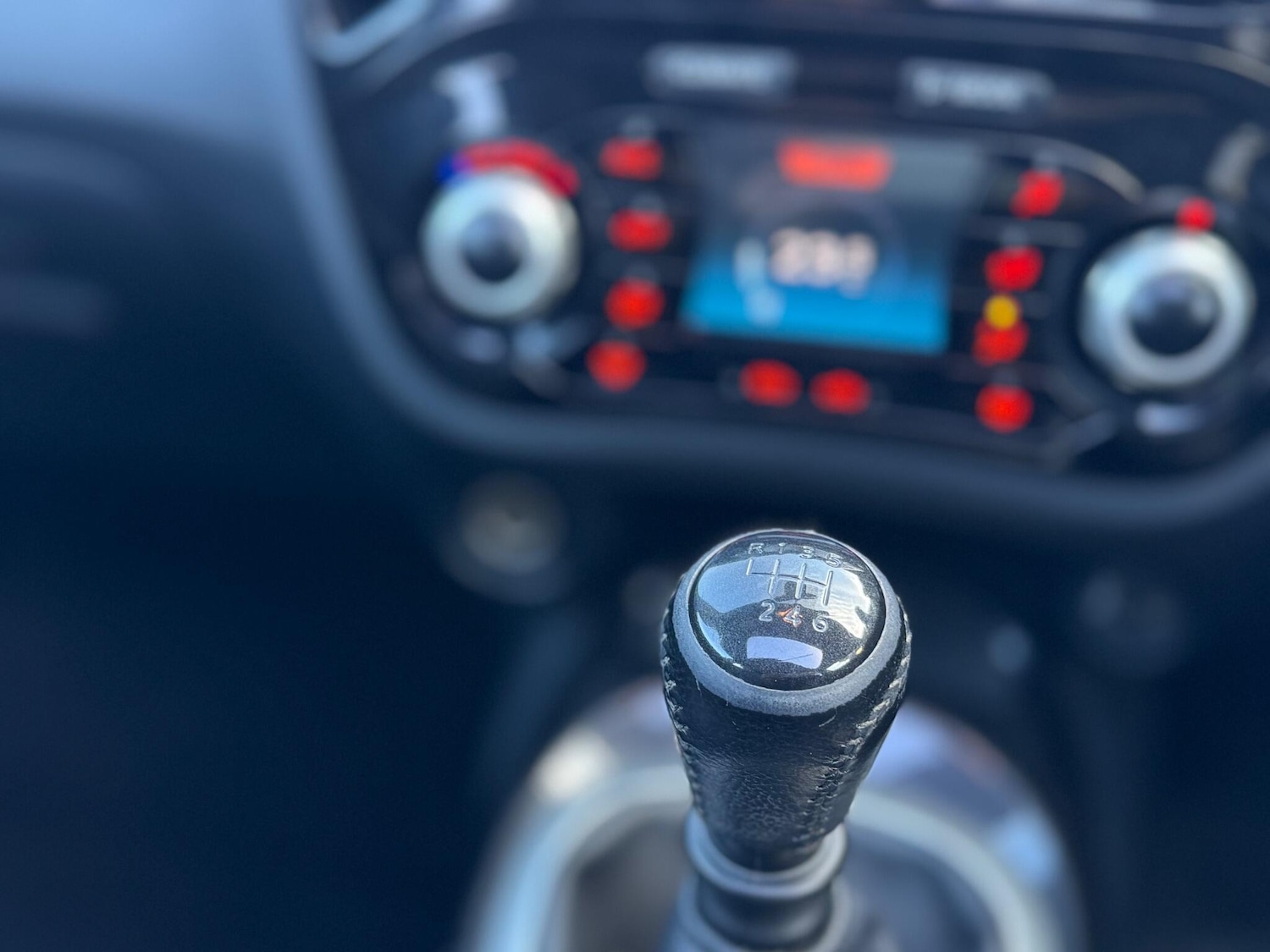 Used Nissan Juke 2014 for sale - 78101252: Photo 43