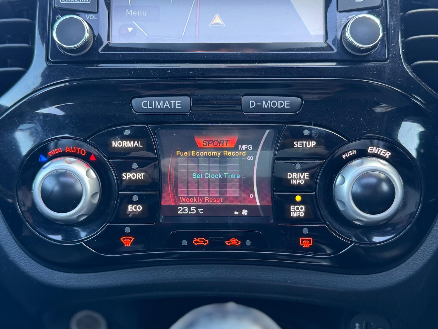 Used Nissan Juke 2014 for sale - 78101252: Photo 54