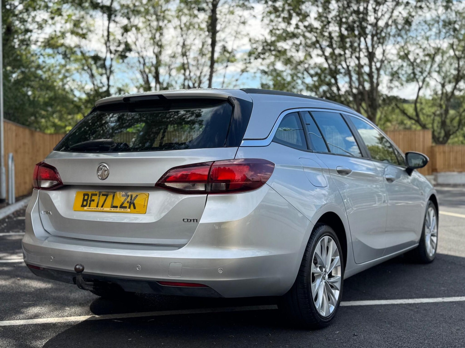 Used Vauxhall Astra 2017 for sale - 77054110: Photo 52