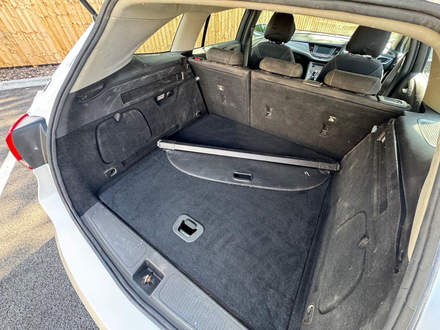 Used Vauxhall Astra 2017 for sale - 77054110: Photo 85