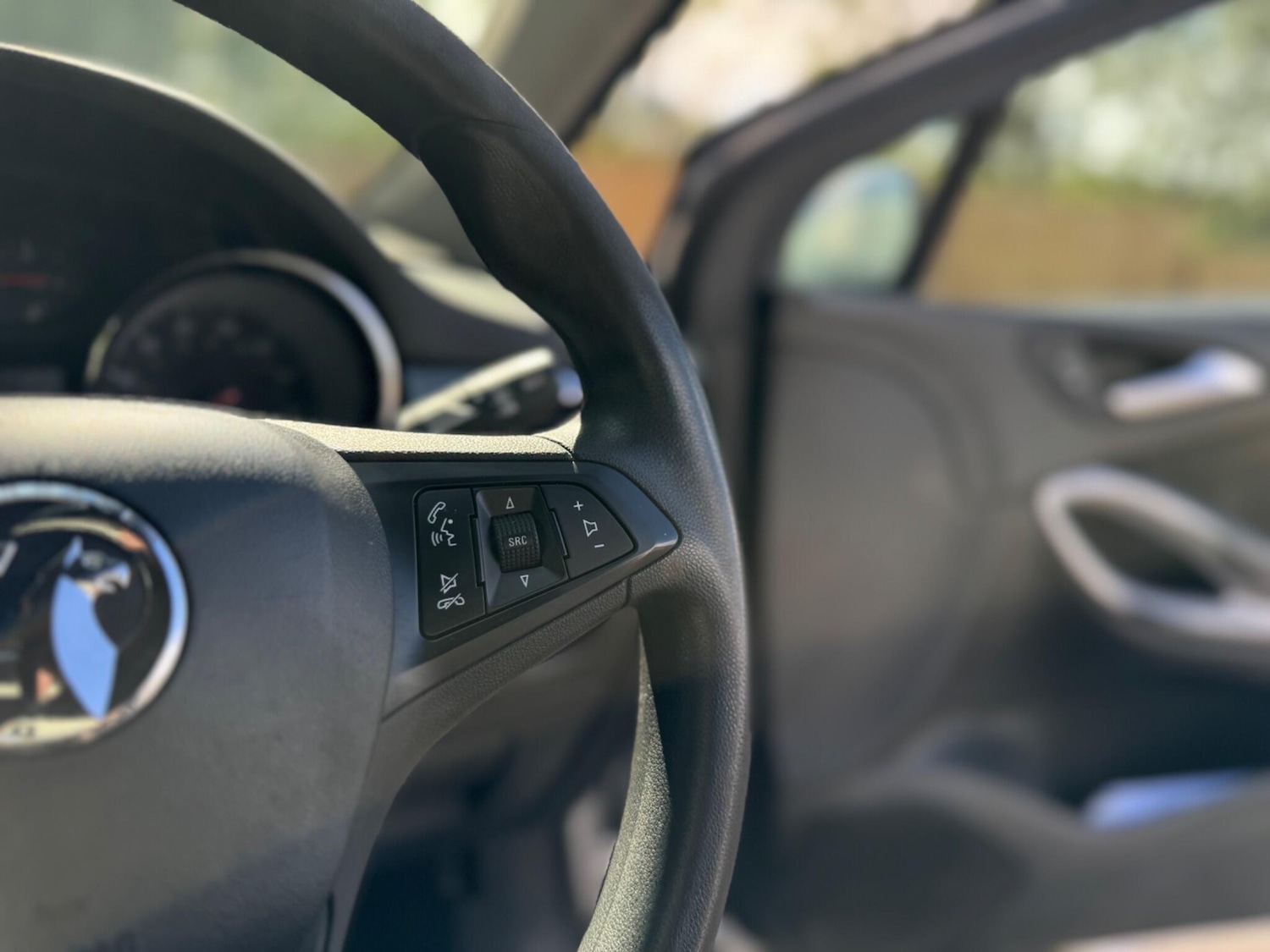 Used Vauxhall Astra 2017 for sale - 77054110: Photo 88