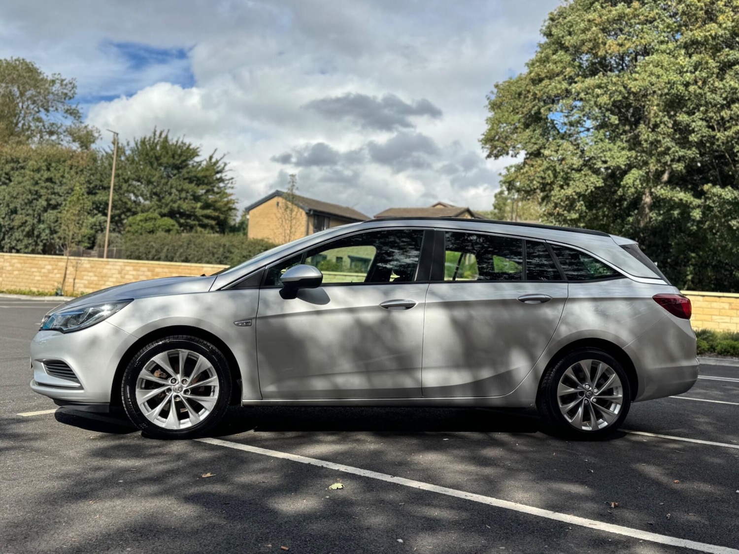 Used Vauxhall Astra 2017 for sale - 77898258: Photo 25