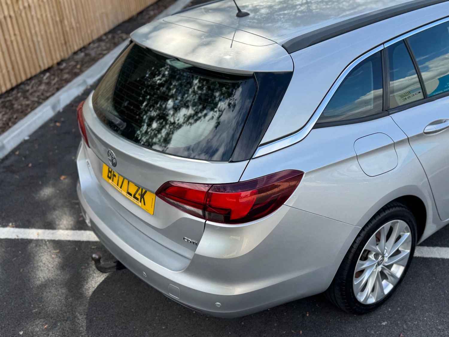 Used Vauxhall Astra 2017 for sale - 77898258: Photo 65