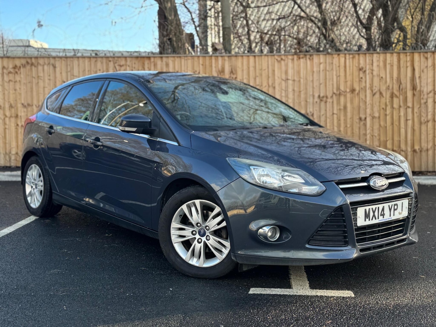 Used Ford Focus 2014 for sale - 76898850: Photo 1