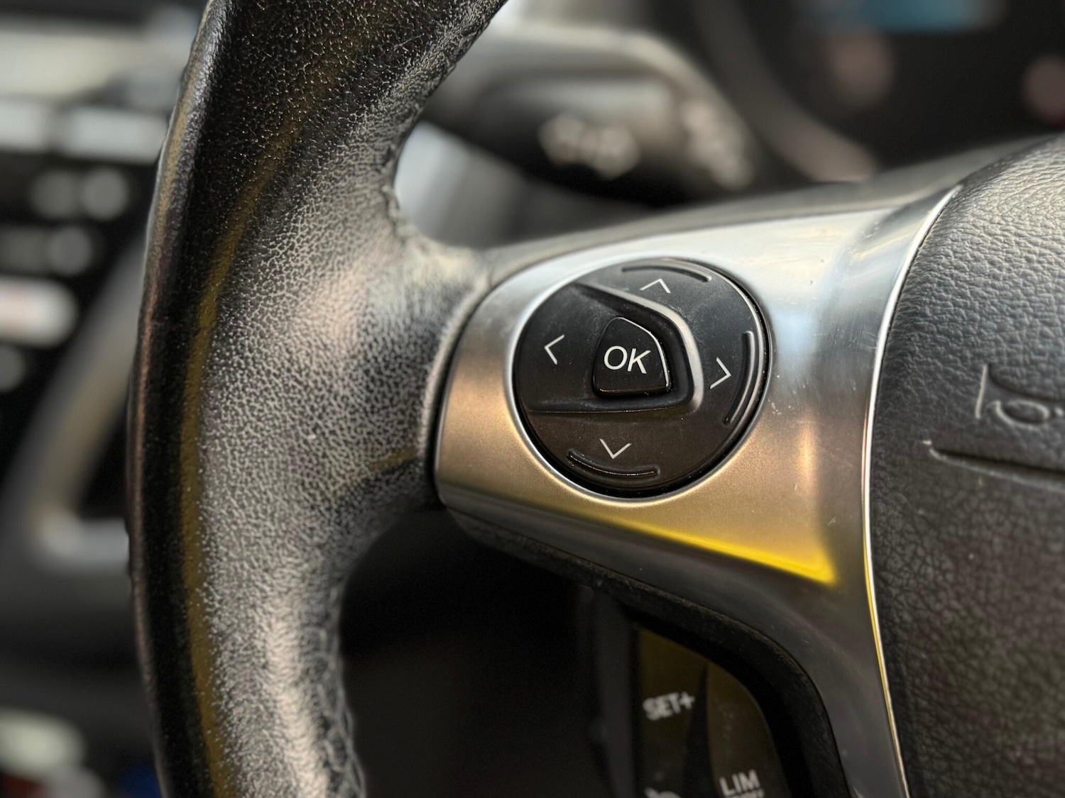 Used Ford Focus 2014 for sale - 76898850: Photo 64