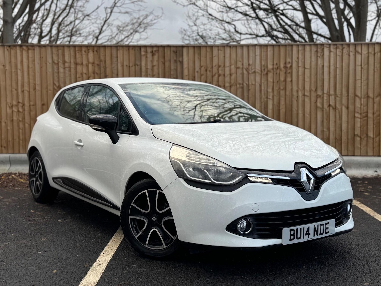Used Renault Clio 2014 for sale - 76898869: Photo 1