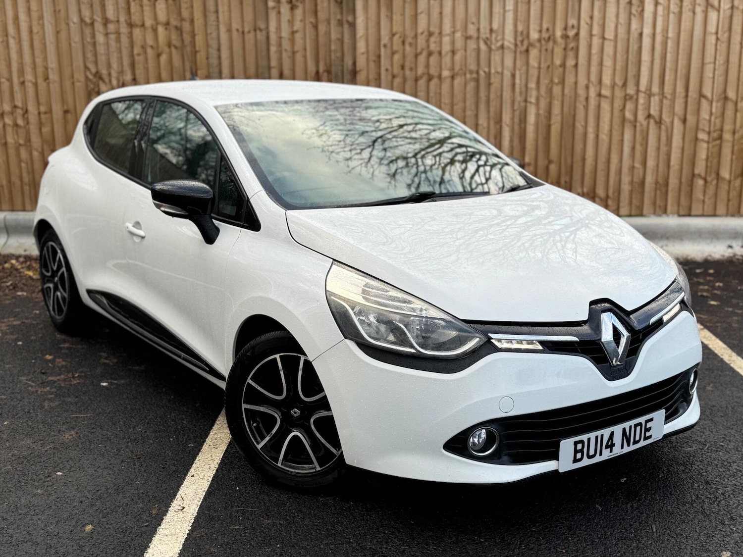 Used Renault Clio 2014 for sale - 76898869: Photo 10
