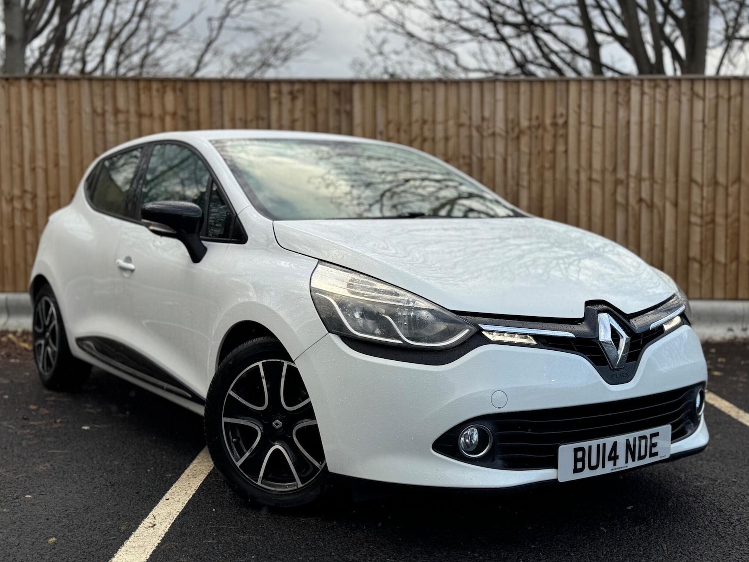 Used Renault Clio 2014 for sale - 76898869: Photo 11