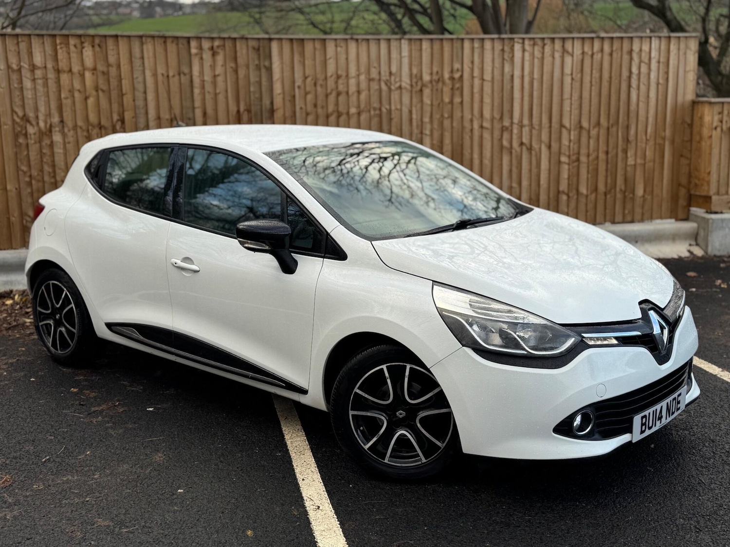 Used Renault Clio 2014 for sale - 76898869: Photo 14