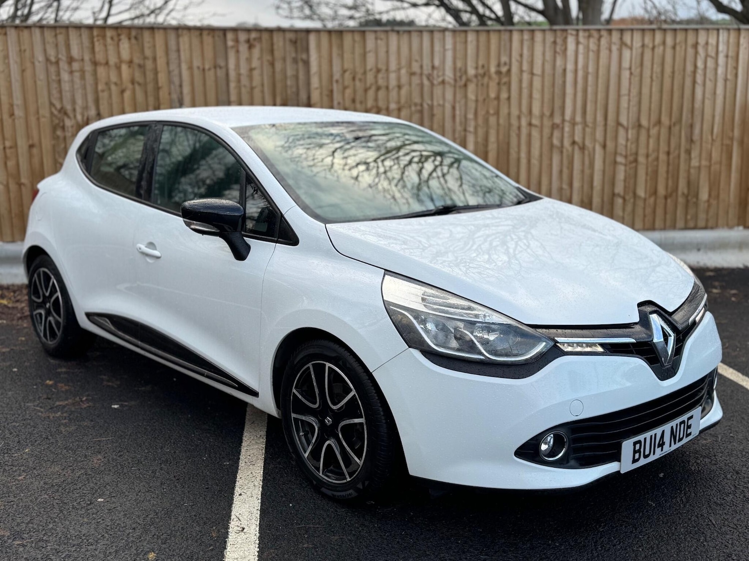 Used Renault Clio 2014 for sale - 76898869: Photo 17