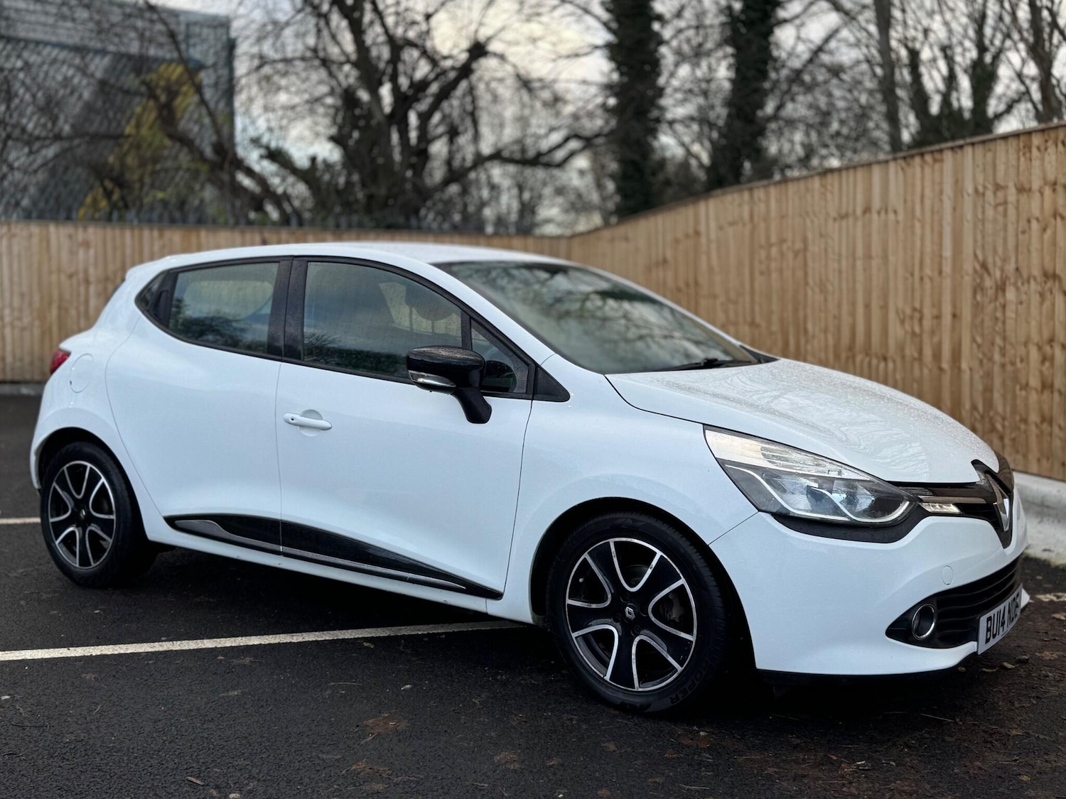 Used Renault Clio 2014 for sale - 76898869: Photo 22