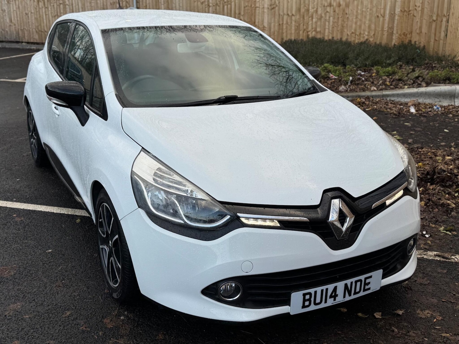 Used Renault Clio 2014 for sale - 76898869: Photo 24