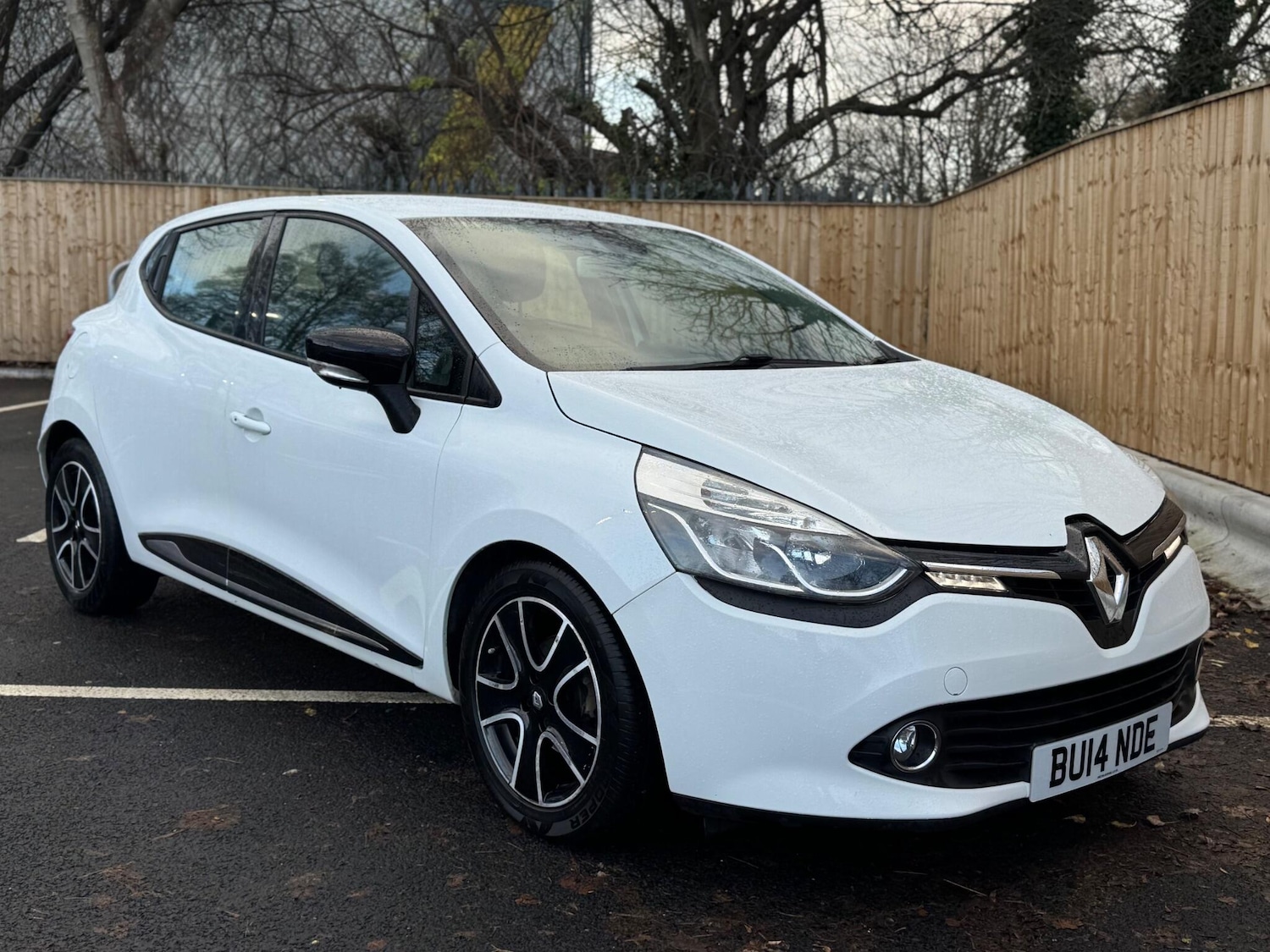 Used Renault Clio 2014 for sale - 76898869: Photo 25