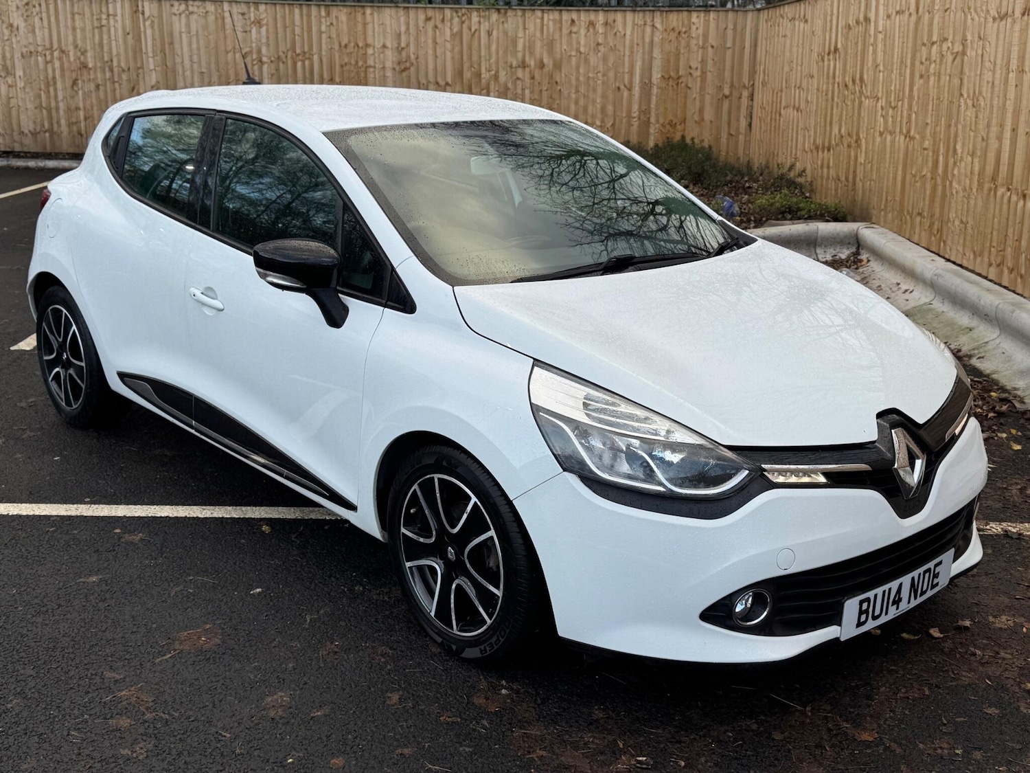 Used Renault Clio 2014 for sale - 76898869: Photo 26