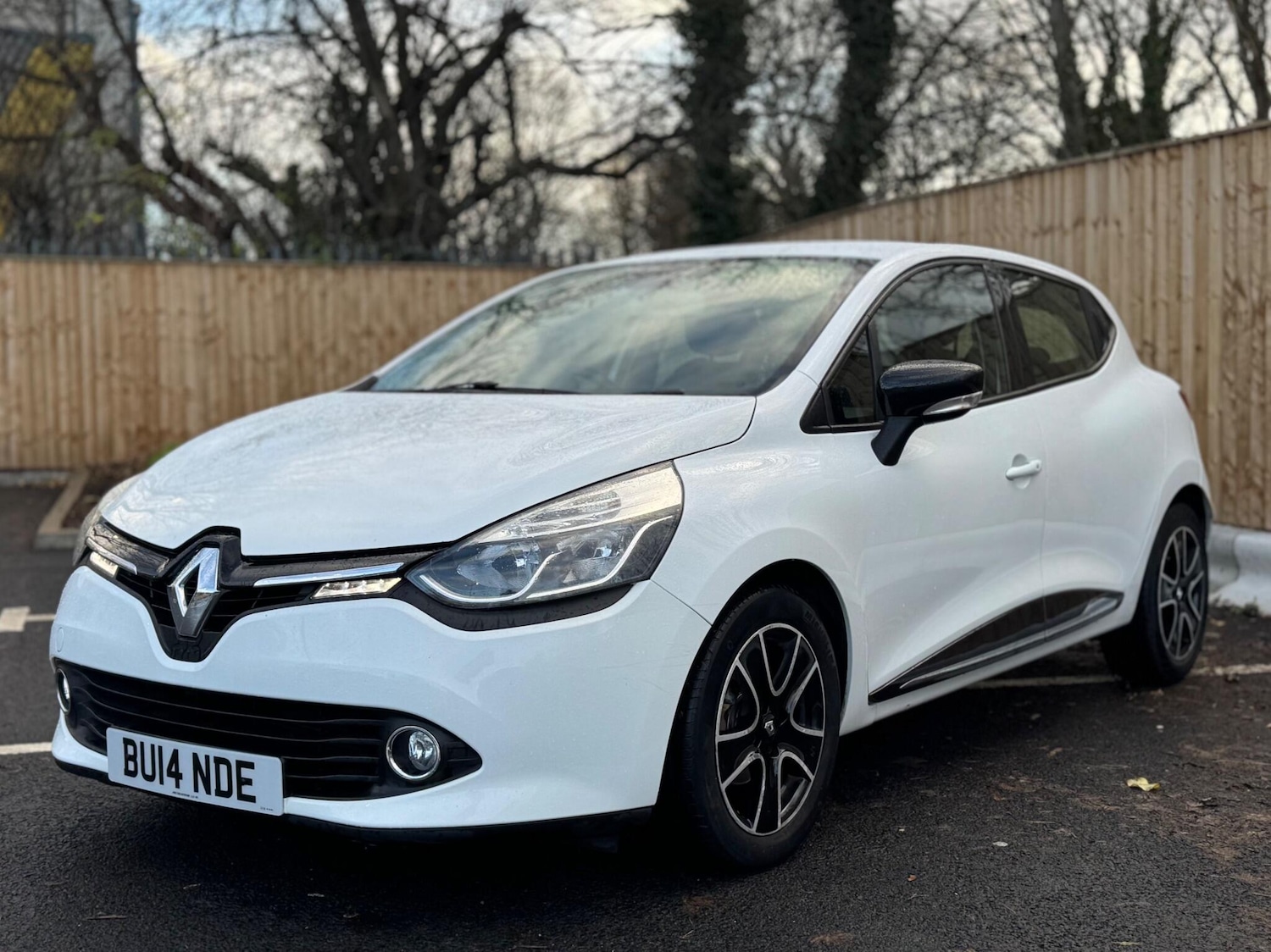 Used Renault Clio 2014 for sale - 76898869: Photo 32