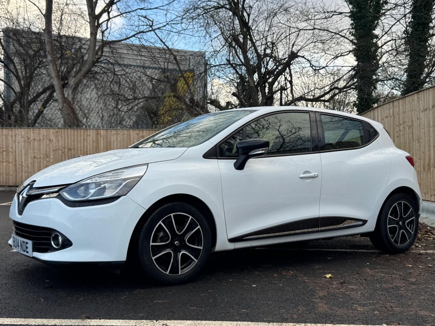 Used Renault Clio 2014 for sale - 76898869: Photo 34