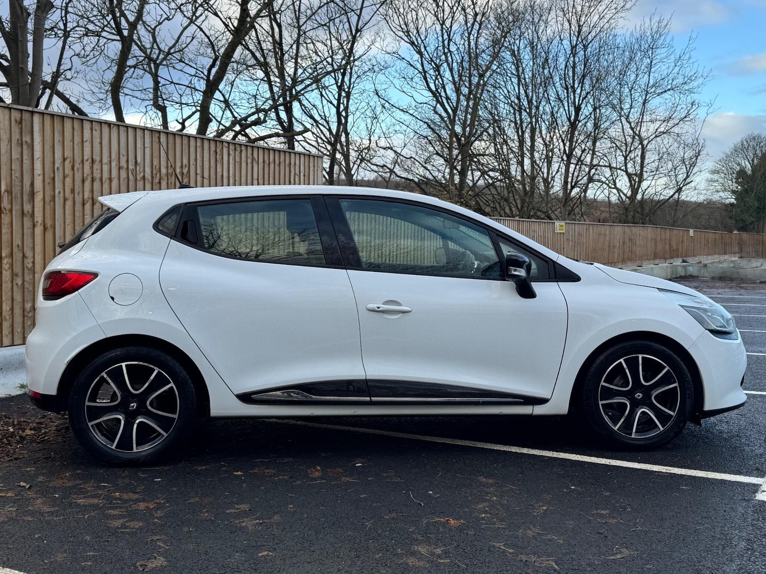 Used Renault Clio 2014 for sale - 76898869: Photo 39